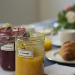 Du Square, Luxury 4* Paris