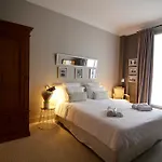 Bed & Breakfast Du Square, Luxury Paris