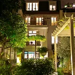 Du Square, Luxury 4* Parigi