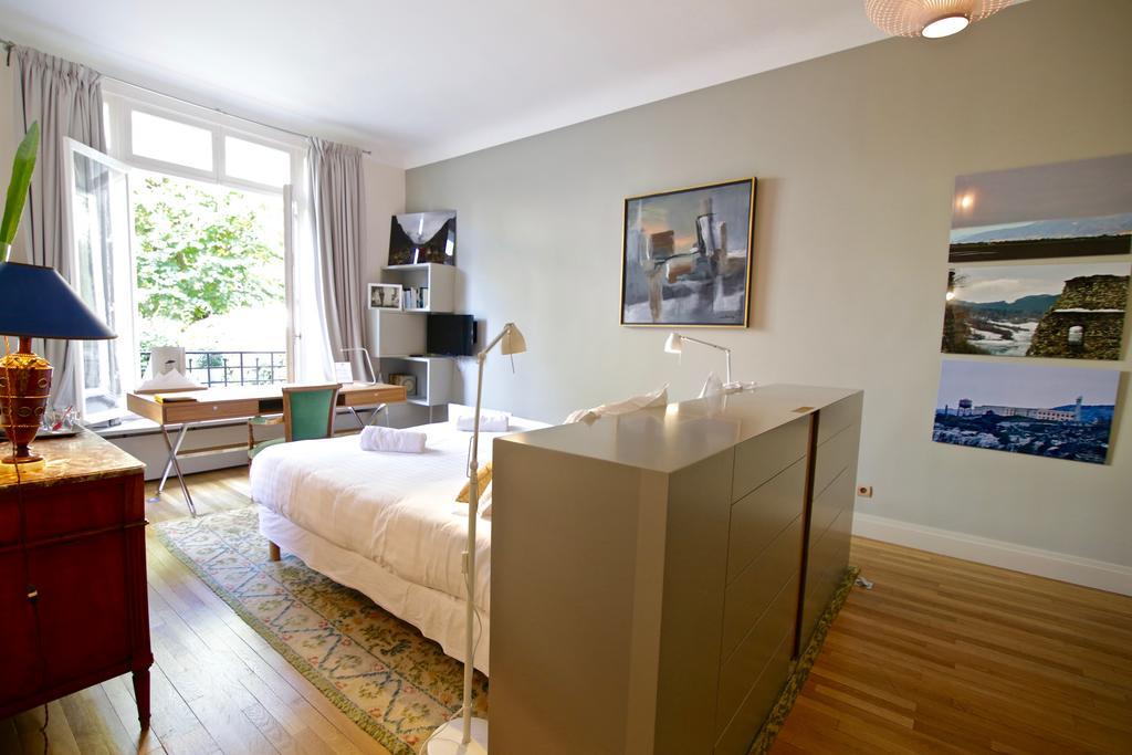 Du Square, Luxury Bed & Breakfast Parigi